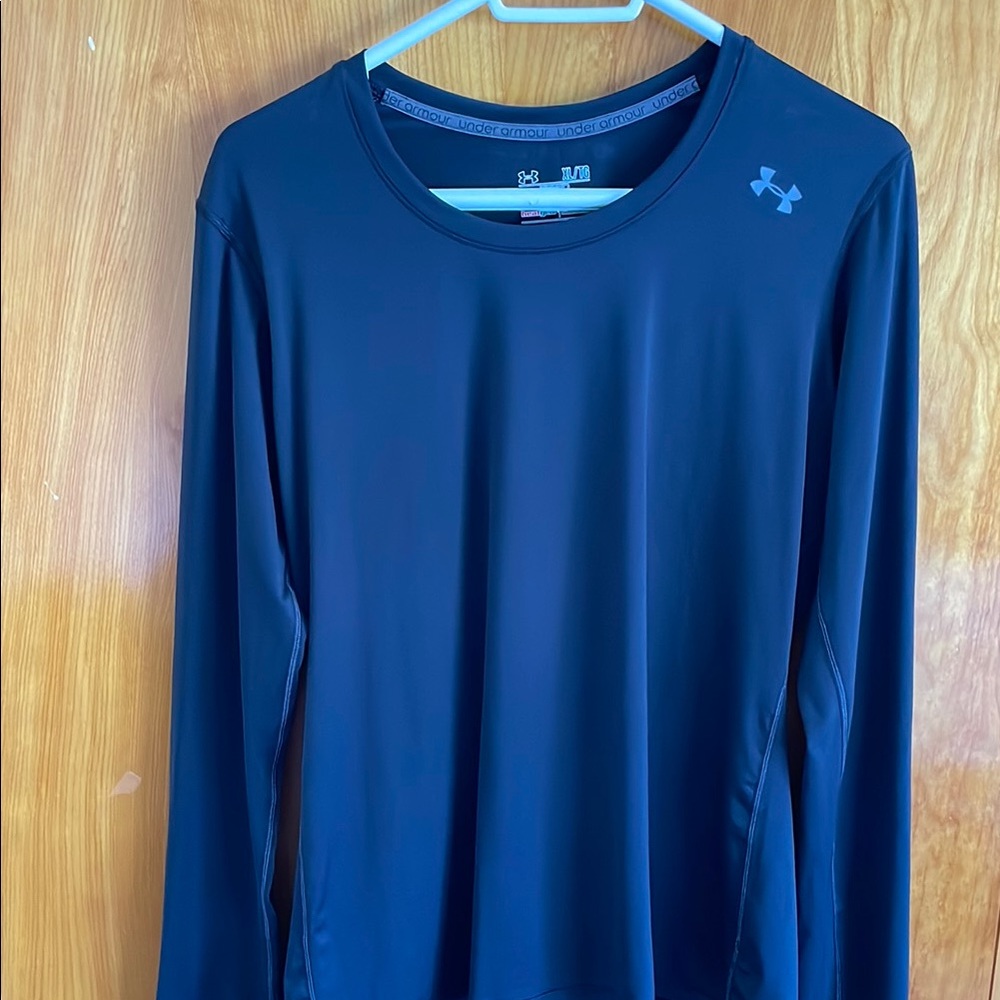 Under Armour Black Long Sleeve Shirt